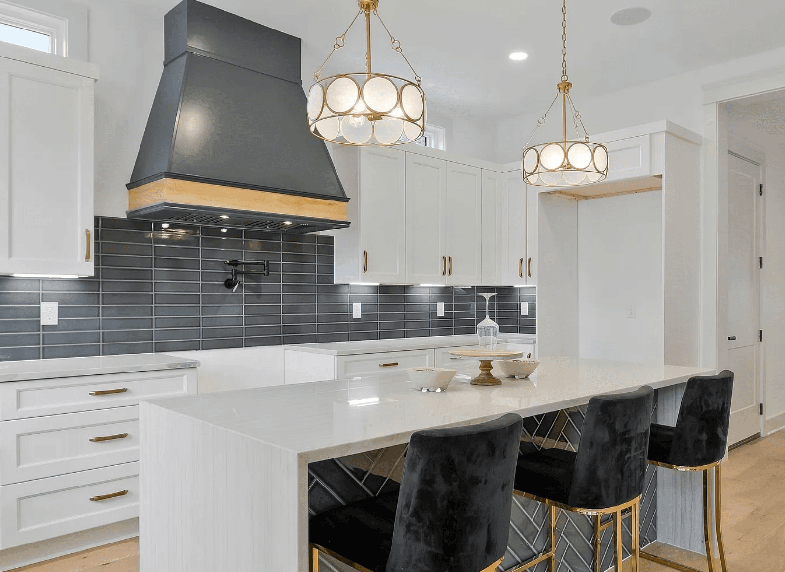 Green Hills - View 2