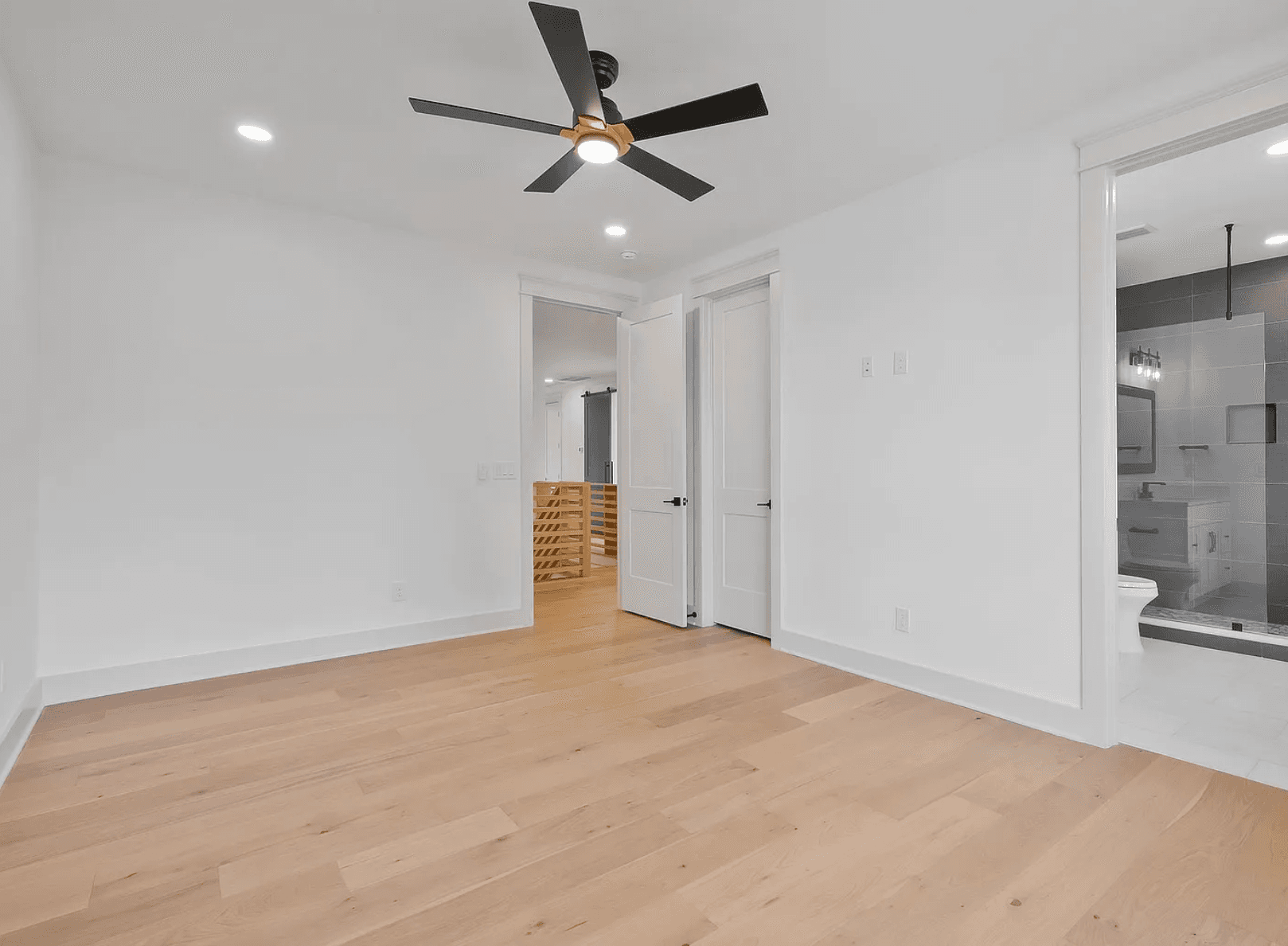 Green Hills - View 8